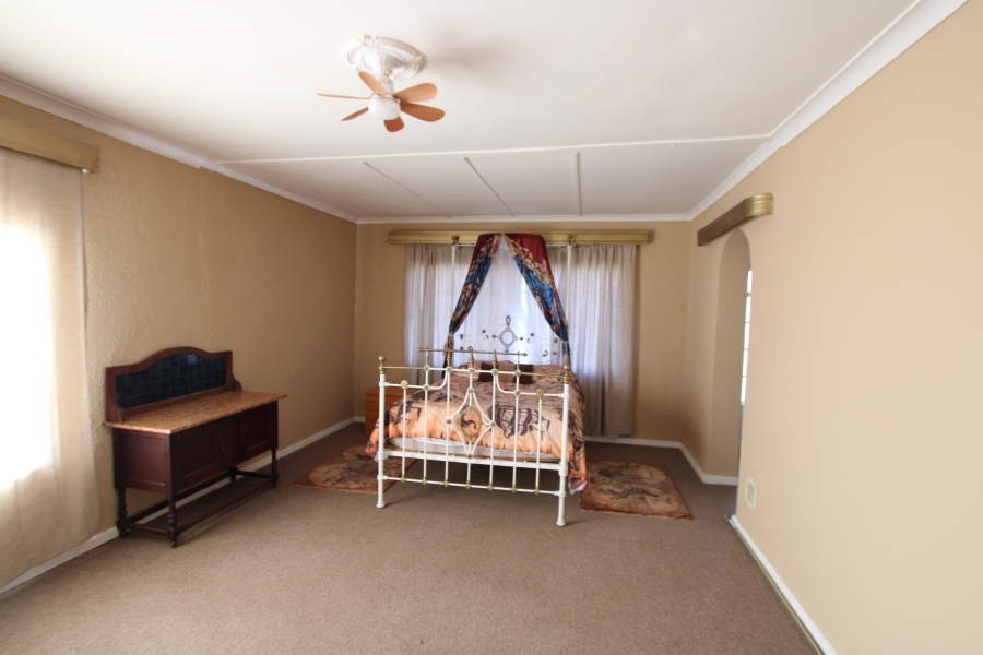 2 Bedroom Property for Sale in Fraserburg Northern Cape